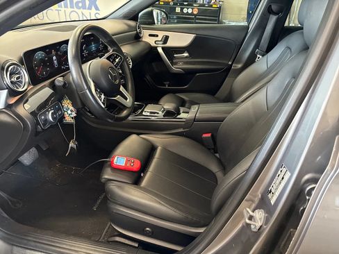 Used 2019 Mercedes-Benz A 220 image 14