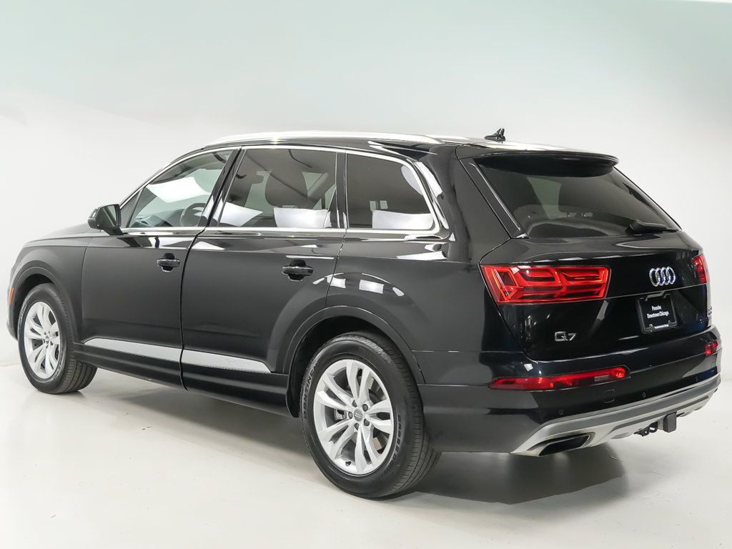 Used 2017 Audi Q7 3.0T Premium Plus w/ Premium Plus Package AWD/4WD image 3