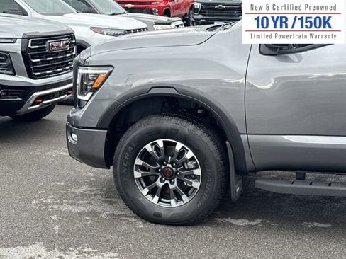 Used 2024 Nissan Titan PRO-4X w/ Pro-4x Utility Package image 11