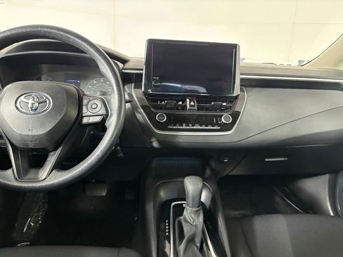 Used 2024 Toyota Corolla LE image 20