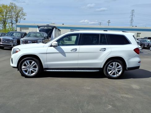 Used 2017 Mercedes-Benz GLS 450 4MATIC image 2