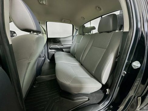 Certified 2022 Toyota Tacoma SR5 image 23