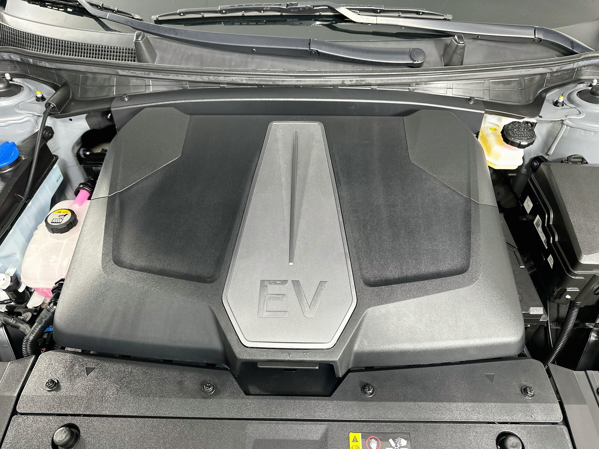 Used 2024 Kia EV6 Wind RWD image 34