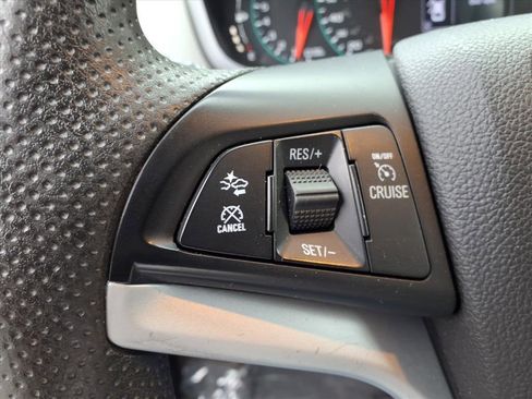 Used 2020 Chevrolet Sonic LT image 20