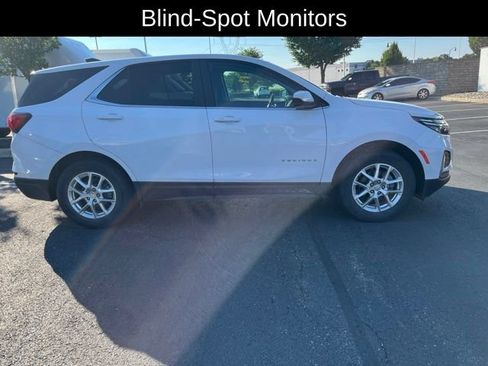Used 2022 Chevrolet Equinox LT AWD/4WD image 4