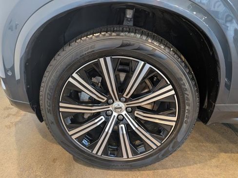 Used 2024 Volvo XC90 B5 Plus w/ Protection Package Premier image 9