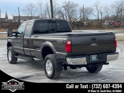 Used 2008 Ford F350 FX4 image 8
