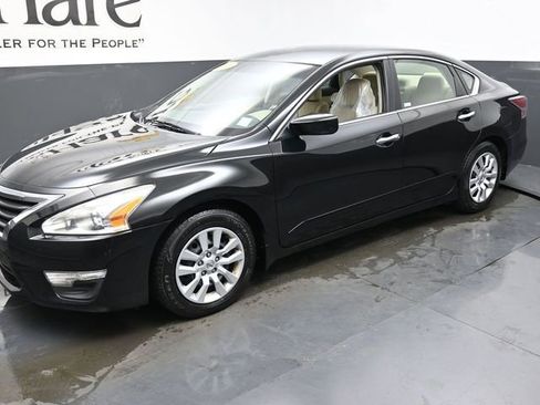 Used 2015 Nissan Altima 2.5 S w/ Power Driver Seat Package image 33