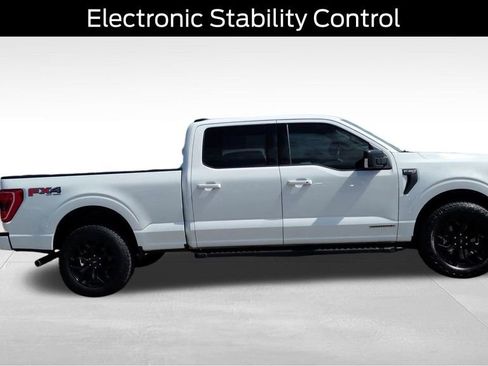 Used 2022 Ford F150 XLT w/ Equipment Group 302A High image 11
