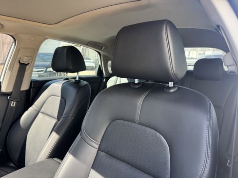 Used 2024 Honda Civic EX-L image 13