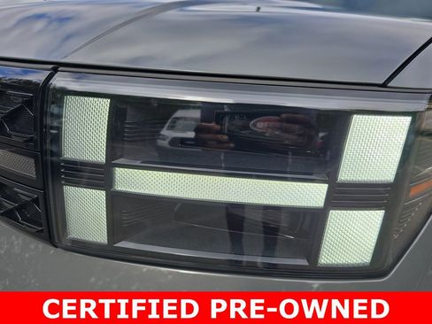 Used 2025 Hyundai Santa Fe Calligraphy AWD/4WD image 34
