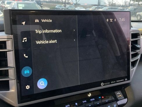 Used 2024 Toyota Tundra Limited image 24