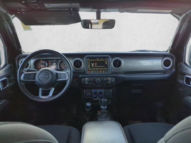 Used 2022 Jeep Wrangler Unlimited Sahara w/ Cold Weather Group AWD/4WD image 18