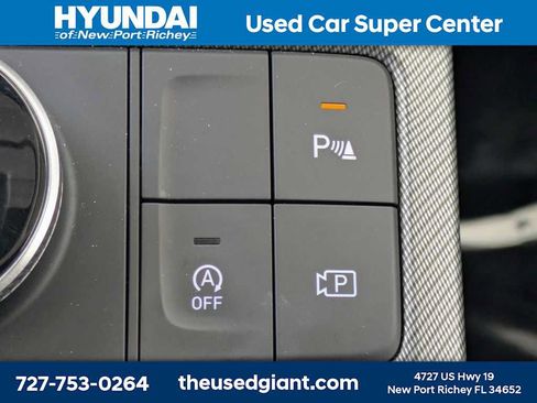 Certified 2025 Hyundai Palisade SEL FWD image 33