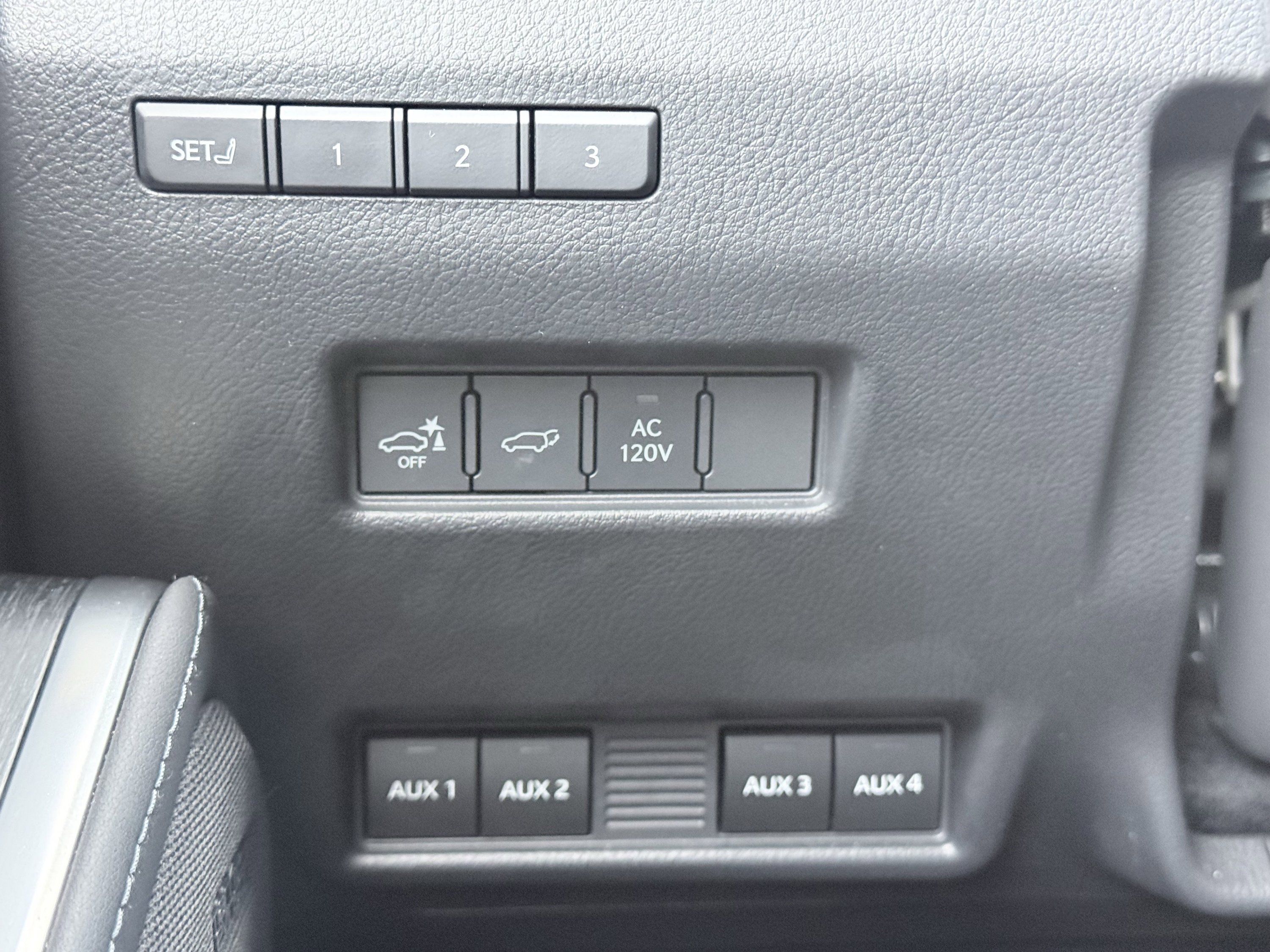 Used 2025 Lexus GX 550 AWD/4WD image 80
