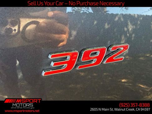 Used 2018 Dodge Durango SRT w/ Technology Group AWD/4WD image 29
