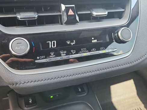 Used 2024 Toyota Corolla XSE image 25