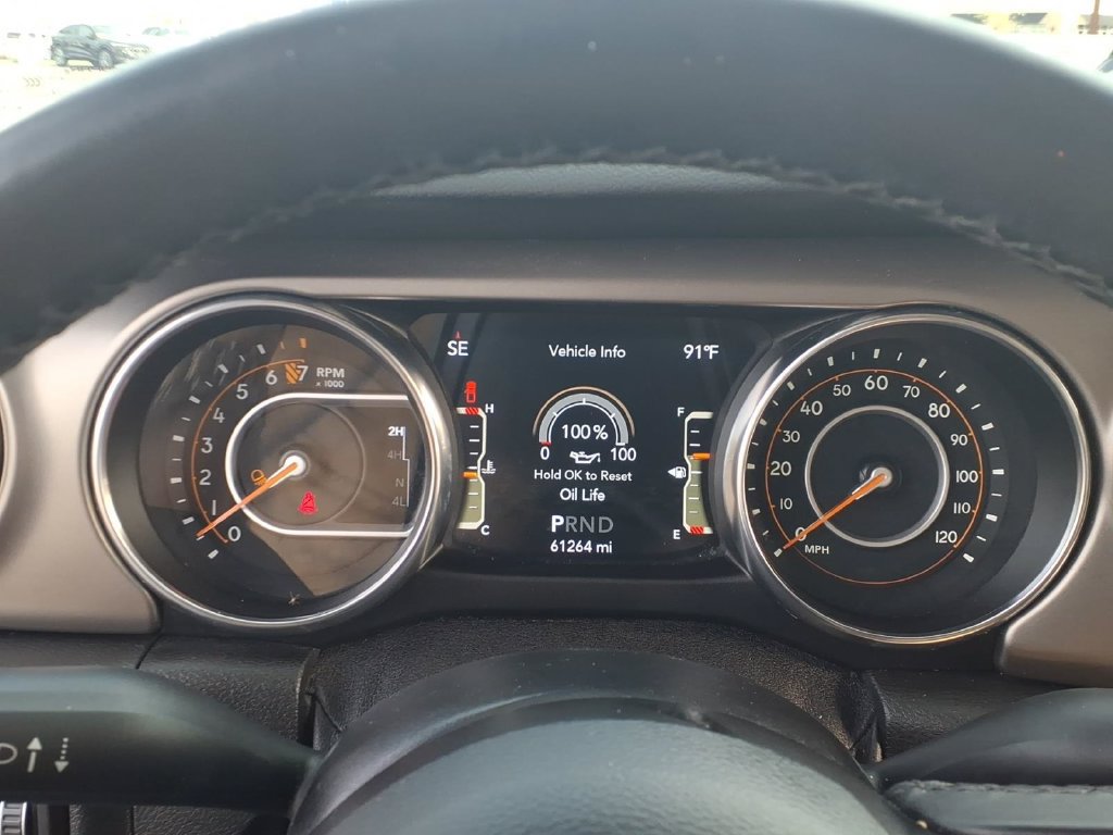 Used 2020 Jeep Gladiator Sport w/ Quick Order Package 24S AWD/4WD image 18