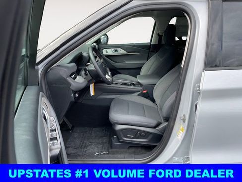 New 2025 Ford Explorer Active image 9