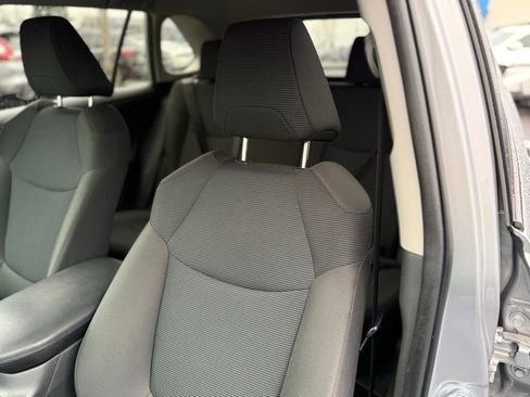 Used 2023 Toyota RAV4 LE image 30