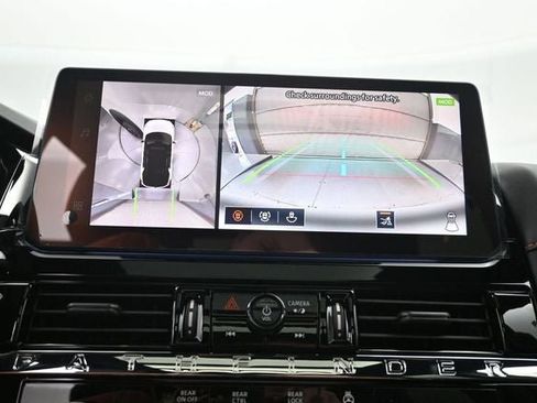 New 2026 Nissan Pathfinder Rock Creek AWD/4WD image 15