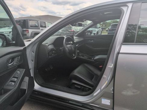 Used 2023 Honda Accord Sport image 25