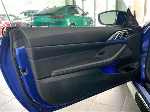 Used 2021 BMW M4 Coupe RWD image 10