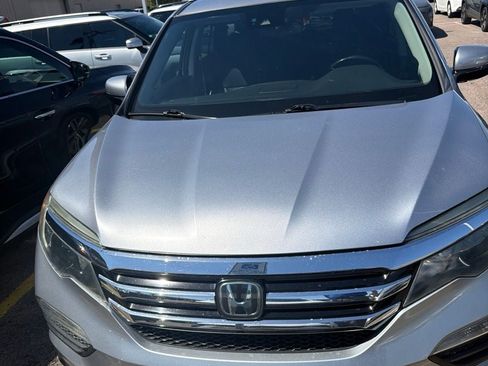 Used 2016 Honda Pilot Elite image 5