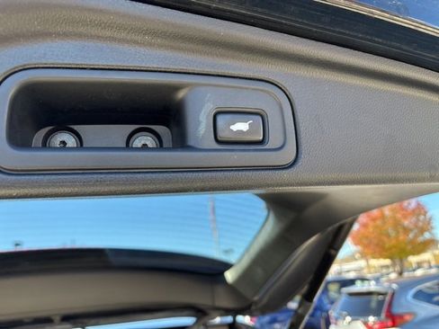 Certified 2018 Honda Pilot Elite image 13