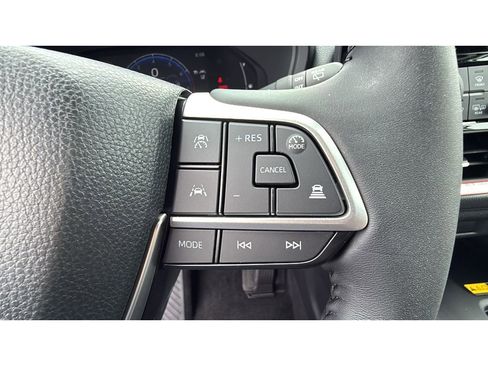 New 2026 Toyota Grand Highlander AWD image 30