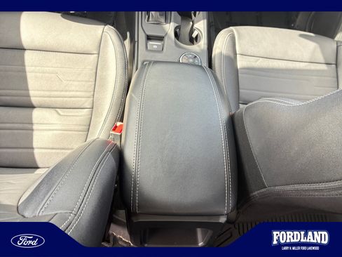 Used 2024 Ford Ranger Lariat w/ FX4 Off-Road Package AWD/4WD image 15