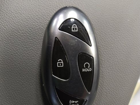 Used 2024 Hyundai Elantra SEL FWD image 32