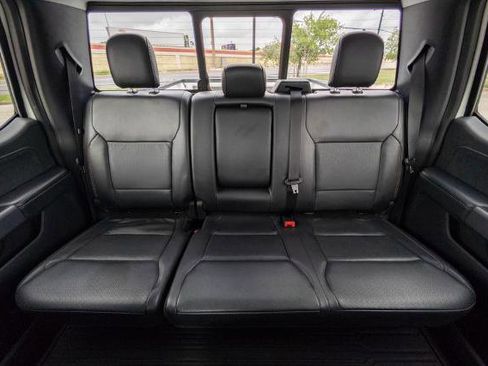 Certified 2022 Ford F150 Lariat AWD/4WD image 18