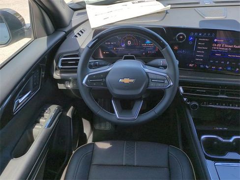 New 2026 Chevrolet Traverse High Country image 16