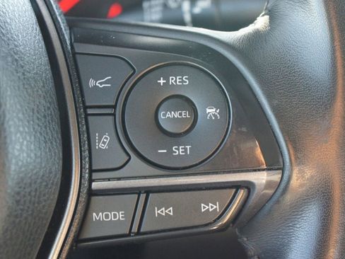 Used 2023 Toyota Camry XSE image 10