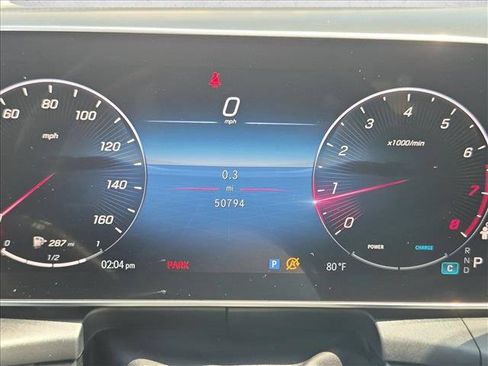Used 2024 Mercedes-Benz GLC 300 image 11