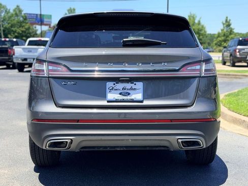Used 2023 Lincoln Nautilus AWD w/ Premium Package image 8