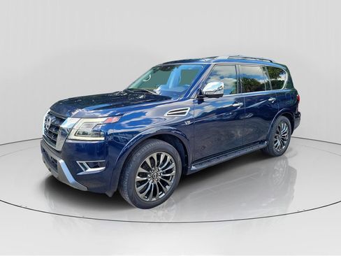 Used 2021 Nissan Armada Platinum w/ Captain's Chairs Package RWD image 3