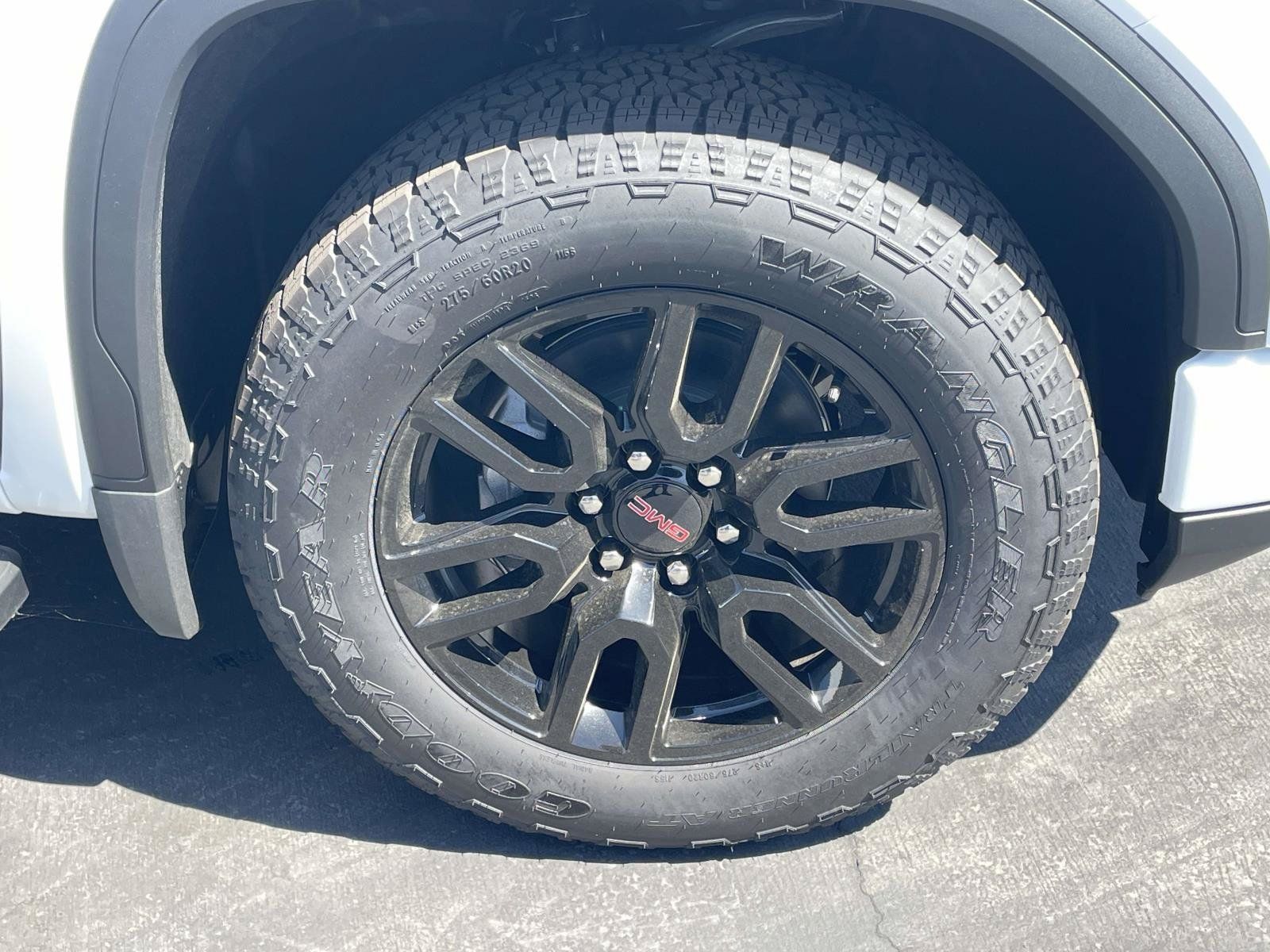 New 2026 GMC Sierra 1500 Elevation w/ Elevation Premium Package AWD/4WD image 30