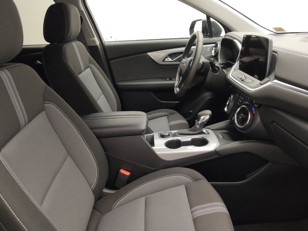 Used 2024 Chevrolet Blazer LT w/ Convenience Package FWD image 21