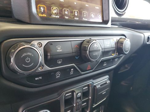 Used 2022 Jeep Gladiator Sport AWD/4WD image 28