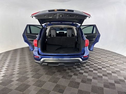 Used 2020 Nissan Pathfinder SL AWD/4WD image 15