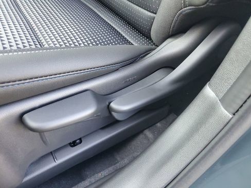 New 2026 Chevrolet Trax LT w/ Driver Confidence Package image 21