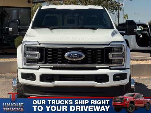 Used 2025 Ford F450 Platinum image 2