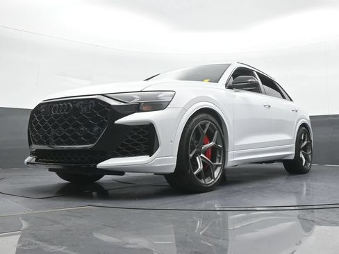 Used 2026 Audi RS Q8 performance AWD/4WD image 74