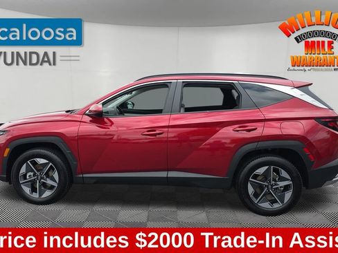 Used 2025 Hyundai Tucson SEL AWD/4WD image 4