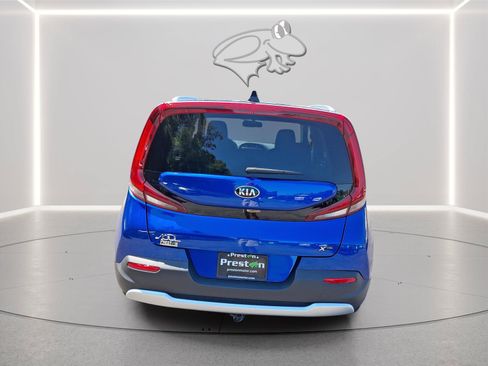 Used 2020 Kia Soul X-Line FWD image 4