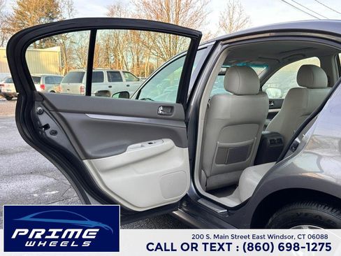 Used 2012 INFINITI G37 x Sedan w/ Premium Pkg image 11