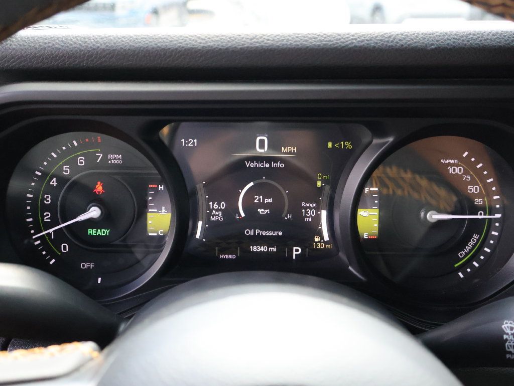 Used 2024 Jeep Wrangler Unlimited AWD/4WD image 27