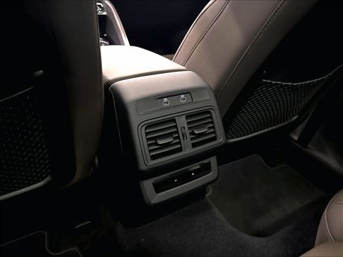 Used 2025 Audi Q5 Premium AWD/4WD image 33